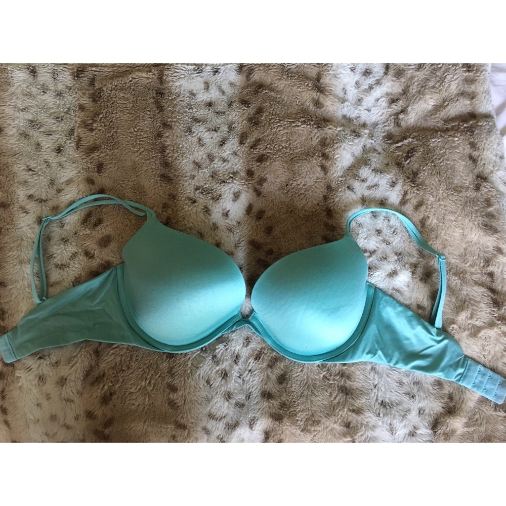 Victoria’s Secret Very Sexy Push-Up bra